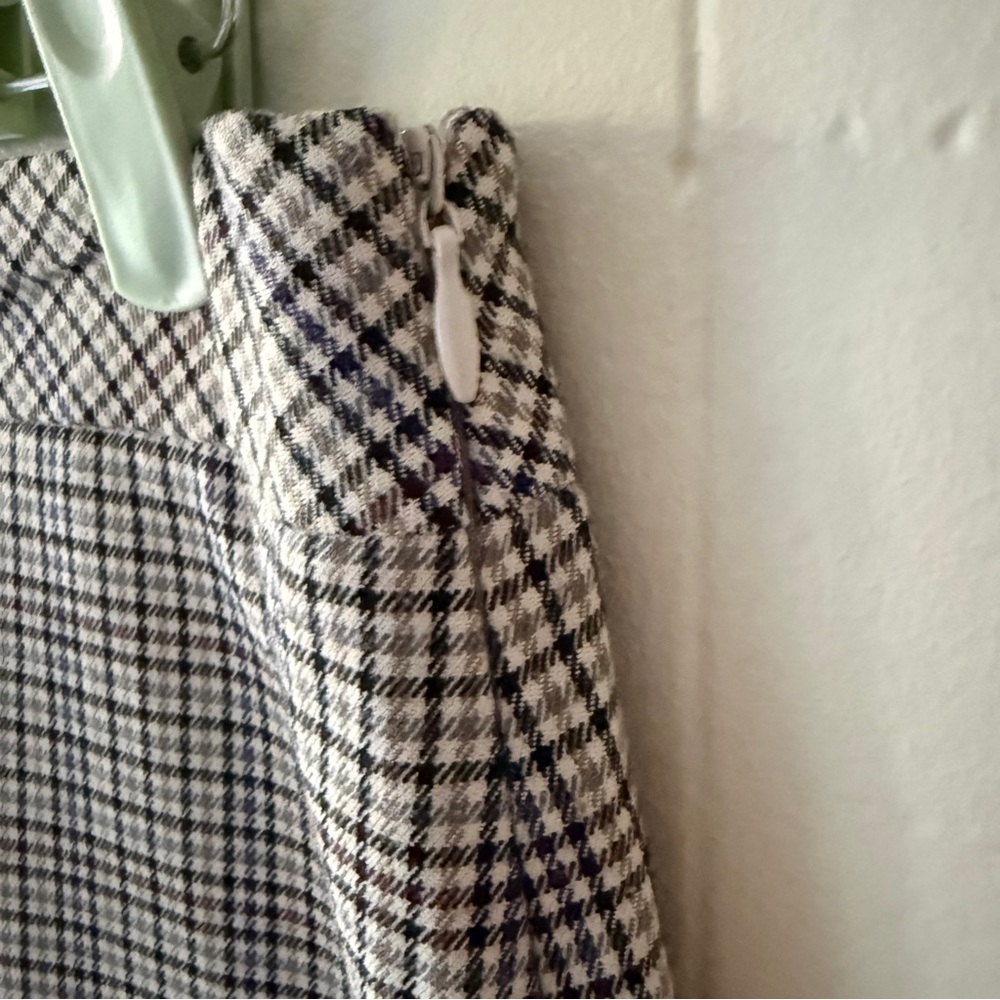 RW&CO. | Beige Houndstooth Mini Skirt | Classic Preppy Academia | Size 10 - Picture 4 of 9